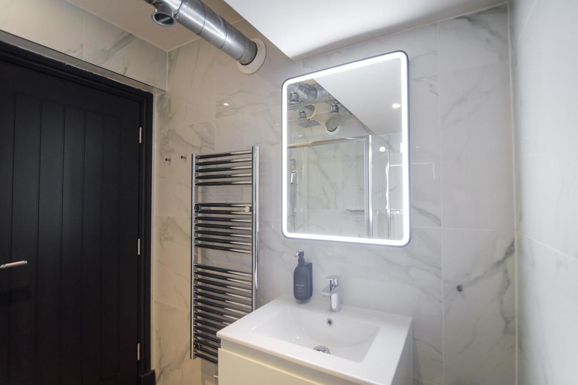 Omnia By The Heim Residences