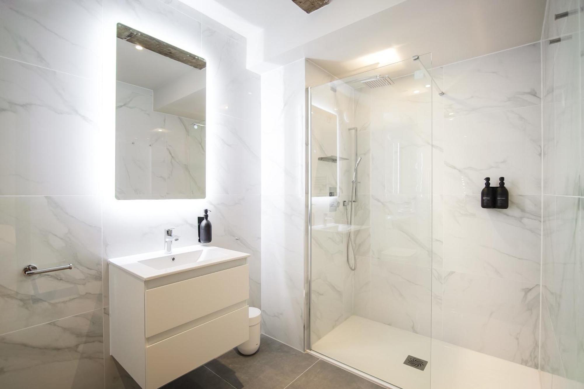 Apartment Omnia By The Heim Residences *