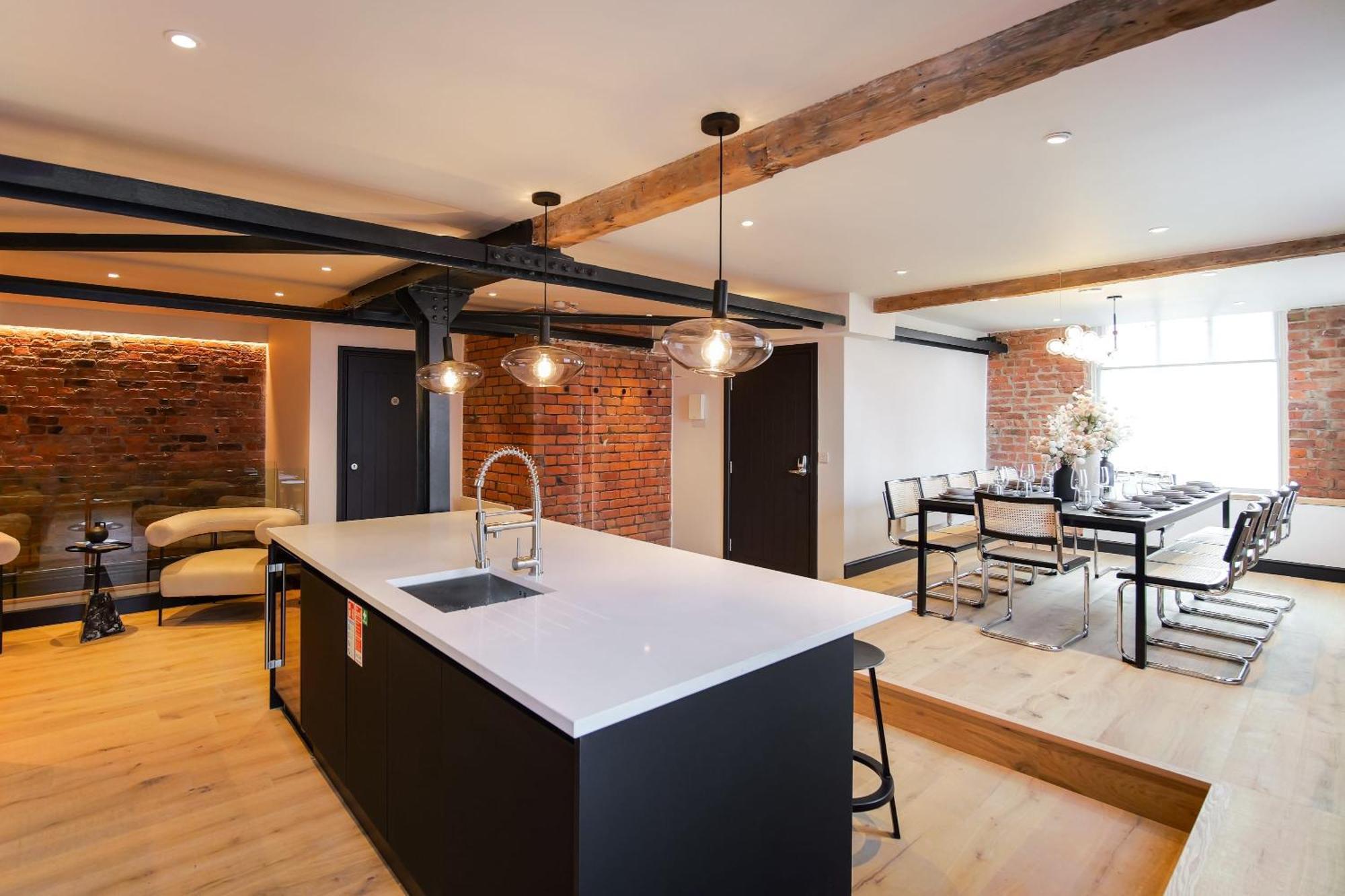 Omnia By The Heim Residences *